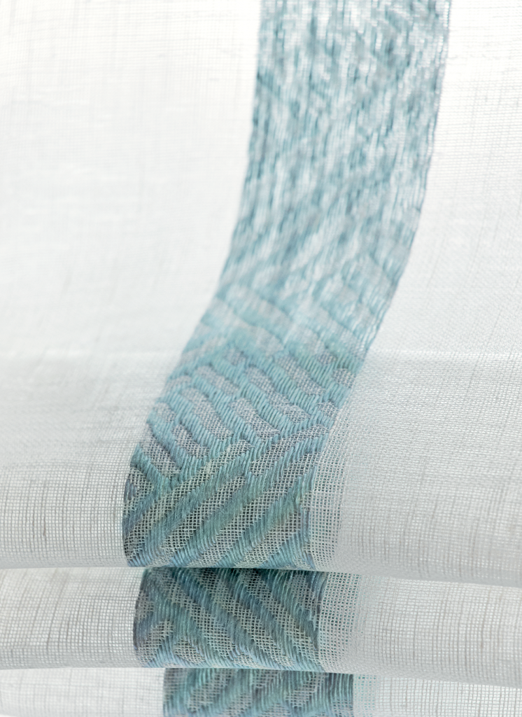 36_CobbleHillStripe_detail_SpaBlue_hkm.png